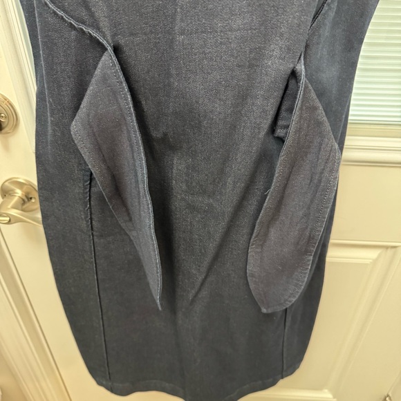Flattering Tie Front Denim Dress - Picture 2 of 8